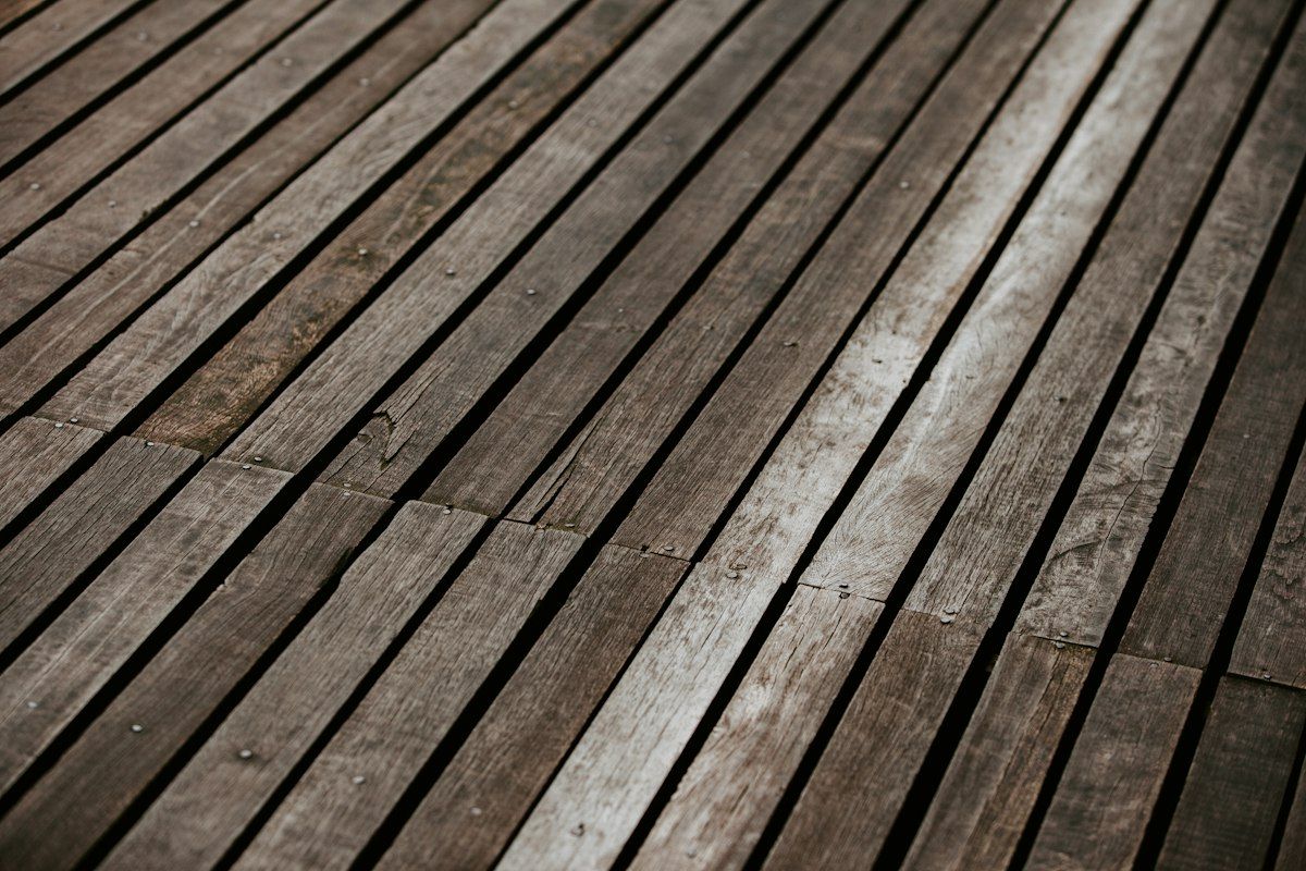 Reseal the deck, photo 2