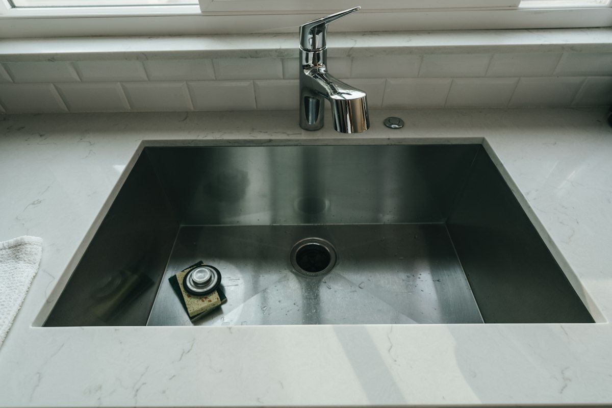 Fix the dripping kitchen tap, photo 4